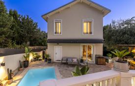 7-zimmer villa in Le Cannet, Frankreich. 1 590 000 €