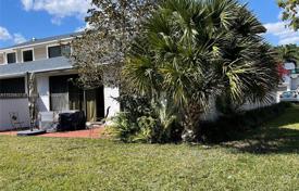 Eigentumswohnung – Doral, Florida, Vereinigte Staaten. $615 000