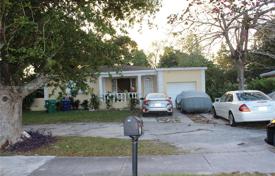 2-zimmer haus in der stadt 153 m² in Miami, Vereinigte Staaten. $420 000
