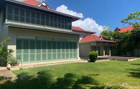 Villa – Mahé, Seychellen. $3 200 000