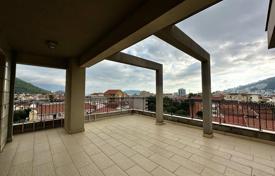 2-zimmer penthaus 140 m² in Budva city, Montenegro. 450 000 €
