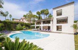 6-zimmer villa 343 m² in Antibes, Frankreich. 2 175 000 €