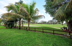 Haus in der Stadt – Pembroke Pines, Broward, Florida,  Vereinigte Staaten. $585 000