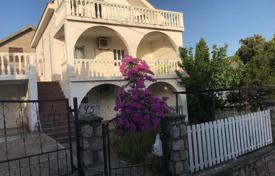 5-zimmer haus in der stadt 190 m² in Utjeha-Bušat, Montenegro. 290 000 €
