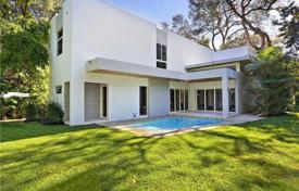 9-zimmer villa 404 m² in Miami, Vereinigte Staaten. $2 395 000