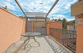 4-zimmer wohnung 73 m² in Ligurien, Italien. 480 000 €