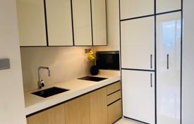 1-zimmer appartements in eigentumswohnungen in Khlong Toei, Thailand. $413 000