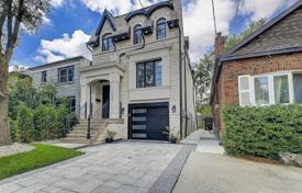 Haus in der Stadt – East York, Toronto, Ontario,  Kanada. C$2 010 000