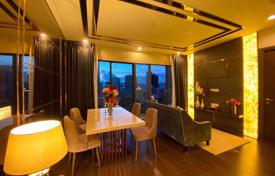 2-zimmer appartements in eigentumswohnungen in Watthana, Thailand. $245 000