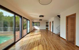 4-zimmer haus in der stadt 331 m² in Lloret de Mar, Spanien. 1 800 000 €