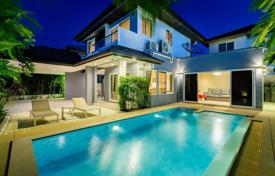 Villa – Mueang Phuket, Phuket, Thailand. $411 000