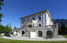 Villa – Colico, Lecco, Lombardei,  Italien. 15 000 000 €