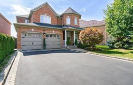 Haus in der Stadt – Scarborough, Toronto, Ontario,  Kanada. C$1 456 000