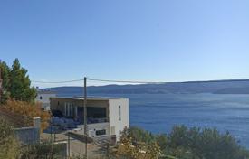 Grundstück in Split-Dalmatia County, Kroatien. 300 000 €