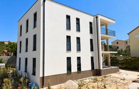 12-zimmer haus in der stadt 420 m² in Sibenik-Knin, Kroatien. 1 110 000 €