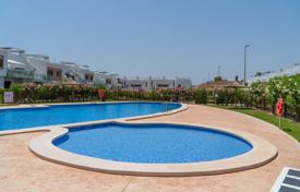 2-zimmer einfamilienhaus 75 m² in Orihuela Costa, Spanien. 270 000 €