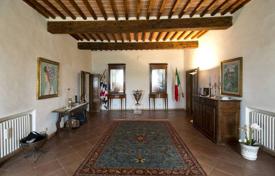 Villa – Monteriggioni, Toskana, Italien. 2 200 000 €