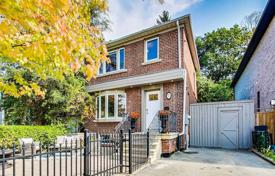 3-zimmer haus in der stadt in Scarborough, Kanada. C$1 596 000