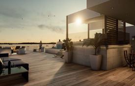 Zu verkaufen, Kožino, luxuriöse Zweizimmerwohnung, Terrasse. 390 000 €