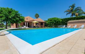 5-zimmer villa 124 m² in Scicli, Italien. 450 000 €