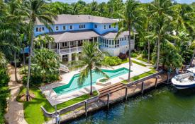 11-zimmer villa 812 m² in Miami, Vereinigte Staaten. 7 165 000 €