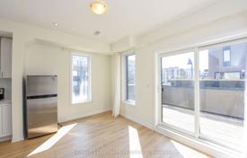 8-zimmer stadthaus in North York, Kanada. C$1 504 000