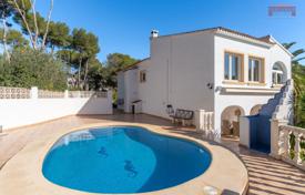 3-zimmer villa 220 m² in Moraira, Spanien. 670 000 €