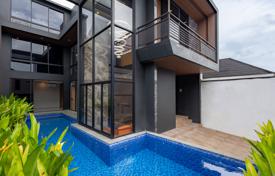 4-zimmer villa 300 m² in Tibubeneng, Indonesien. $384 000