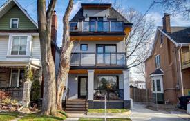 5-zimmer haus in der stadt in Old Toronto, Kanada. C$2 366 000