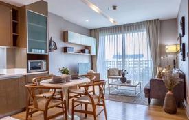 2-zimmer appartements in eigentumswohnungen in Khlong Toei, Thailand. $461 000