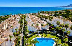 3-zimmer stadthaus 250 m² in Marbella, Spanien. 790 000 €