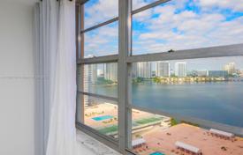 Eigentumswohnung – North Miami Beach, Florida, Vereinigte Staaten. $285 000
