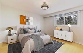 4-zimmer haus in der stadt in Etobicoke, Kanada. C$2 231 000