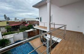 5-zimmer villa 280 m² in Pattaya, Thailand. $325 000