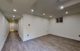 8-zimmer haus in der stadt in Scarborough, Kanada. C$2 179 000