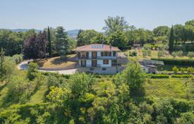 17-zimmer villa 489 m² in Chiusi, Italien. 825 000 €