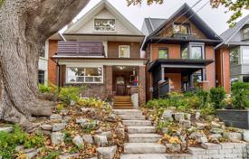 3-zimmer haus in der stadt in Old Toronto, Kanada. C$1 934 000