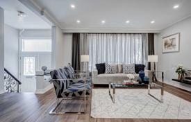 Haus in der Stadt – Scarborough, Toronto, Ontario,  Kanada. C$1 303 000