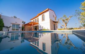 New residential complex with villas in Milas, Türkei. ab 21 378 000 TRY