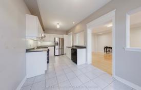 11-zimmer haus in der stadt in Scarborough, Kanada. C$1 343 000