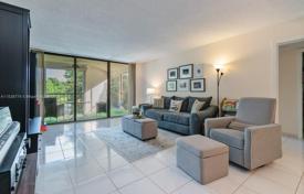 2-zimmer appartements in eigentumswohnungen 115 m² in Weston, Vereinigte Staaten. $345 000