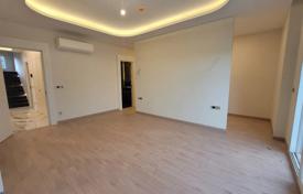 8-zimmer villa 470 m² in Beylikdüzü, Türkei. $1 100 000