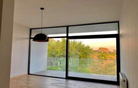 8-zimmer haus in der stadt 300 m² in Tiflis, Georgien. $690 000