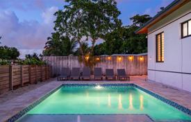 Haus in der Stadt – Fort Lauderdale, Florida, Vereinigte Staaten. $1 295 000
