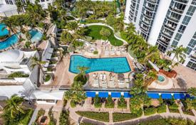 Eigentumswohnung – Collins Avenue, Miami, Florida,  Vereinigte Staaten. $830 000