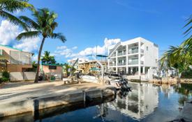 Haus in der Stadt – Key Largo, Florida, Vereinigte Staaten. $2 500 000