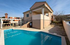 5-zimmer haus in der stadt 180 m² in Pula, Kroatien. 536 000 €