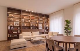 5-zimmer wohnung in Mailand, Italien. Price on request