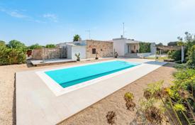 15-zimmer wohnung 450 m² in Ostuni, Italien. 1 749 000 €