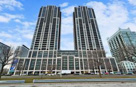 5-zimmer wohnung in Lake Shore Boulevard West, Kanada. C$1 155 000